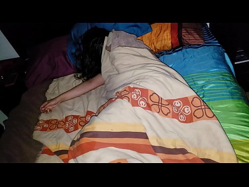 ❤️ Ögey oğul gənc ögey anası yatarkən onu təhqir edir. ❤️❌ Porno fb bizdə az.psi-mass.ru ❌